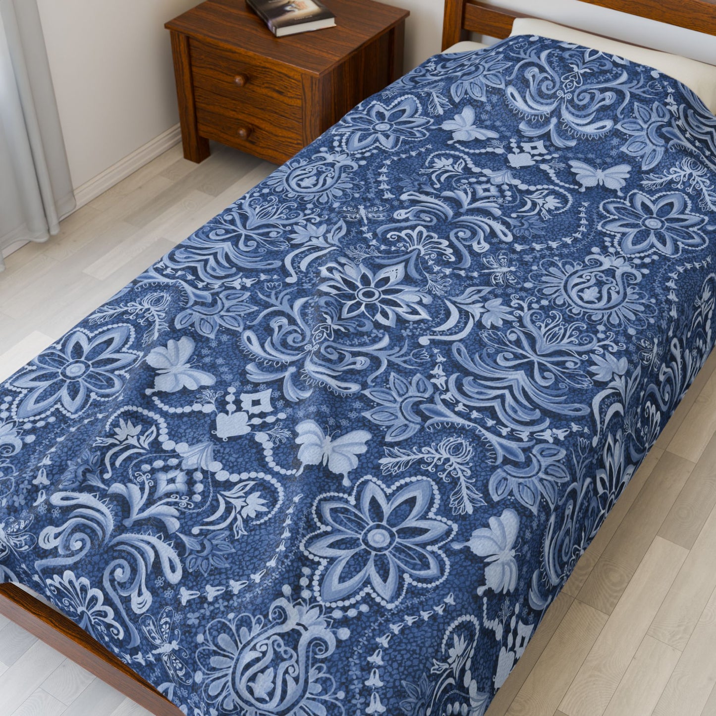 💙✨ Modern Boho Brocade – Victorian Blues Velveteen Plush Blanket & Cozy Throw