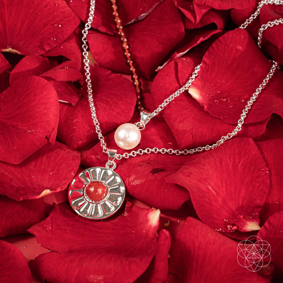 Awaken True Self Necklace Set﻿